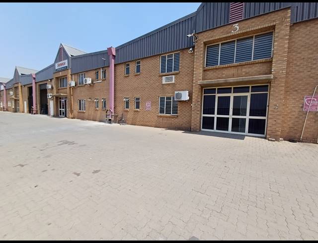 537M² MINI FACTORY TO LET IN KYA SANDS
